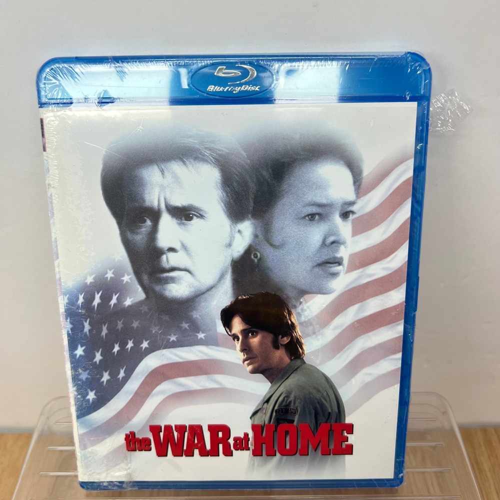 The War at Home Blu-ray Emilio Estevez Kathy Bates Martin Sheen Drama Movie NEW